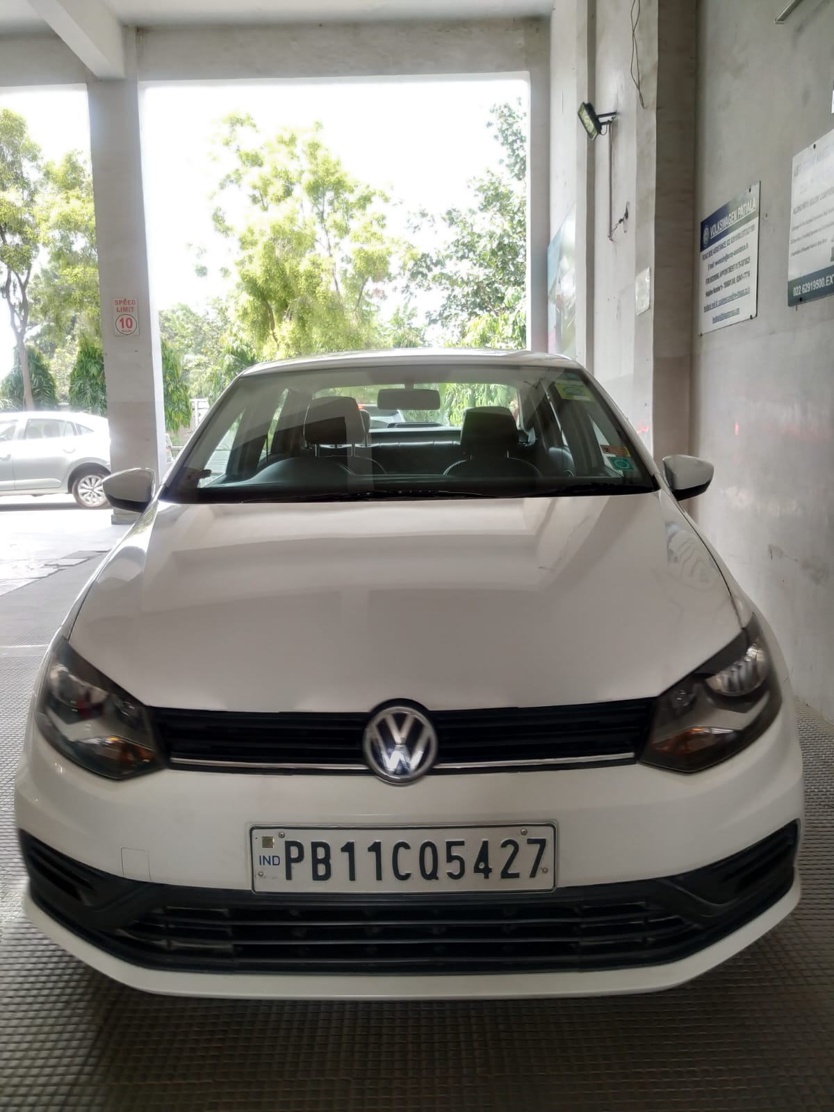 Volkswagen Ameo(2016-2019) Trendline 1.5l (d)
